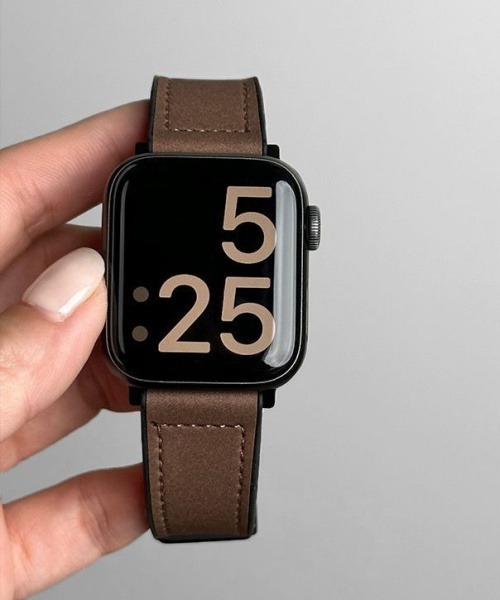 Fun & Daily（ファンアンドデイリー）の「F&D : フェイクレザー Apple Watch Band（デジタル腕時計・メンズ・ブラウン/ブラック・40mm/44mm）」の6枚目の写真