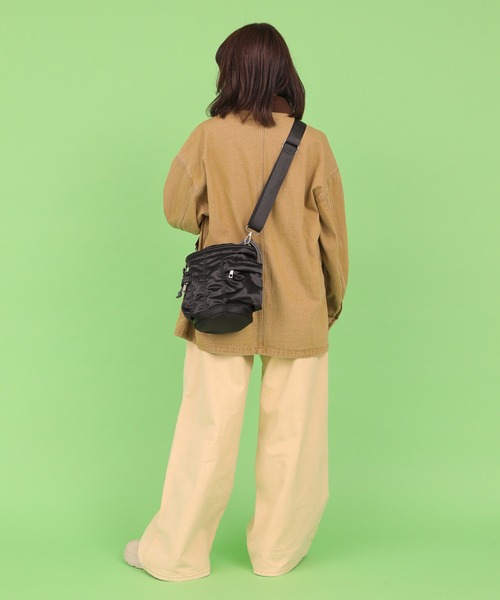 CONTROL FREAK / CTFK(コントロールフリーク)の「CONTROL FREAK / CTFK(コントロールフリーク/シーティーエフケー)ダブルポケットバケットバッグ(ショルダーバッグ・レディース・ブラック/カーキ・FREE)」の9枚目の写真