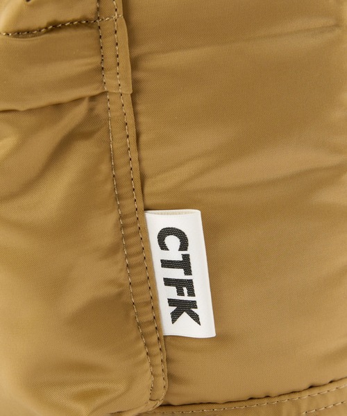 CONTROL FREAK / CTFK(コントロールフリーク)の「CONTROL FREAK / CTFK(コントロールフリーク/シーティーエフケー)ダブルポケットバケットバッグ(ショルダーバッグ・レディース・ブラック/カーキ・FREE)」の21枚目の写真
