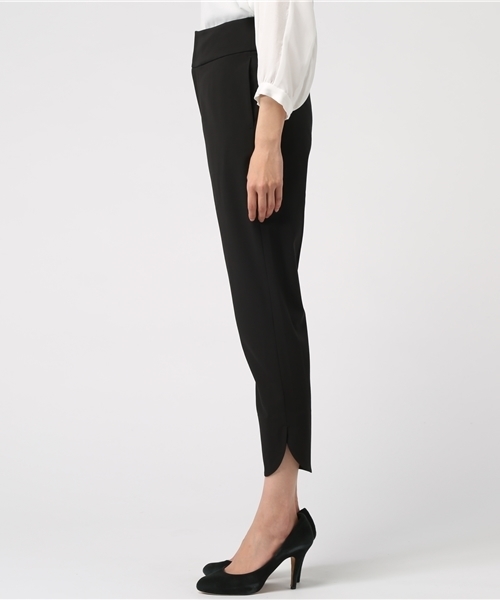 FRAMeWORK(フレームワーク)の「サイドスカラップパンツ◆(その他パンツ・レディース・ブラック/ホワイト/レンガ・34/36/38/40)」の5枚目の写真