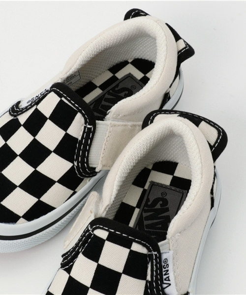 VANS（バンズ）の「キッズ VANS ヴァンズ SLIP ON スリッポン V98CJ V (14-18) BLK/WHT CHK（スリッポン・キッズ・ブラック系その他・16/18/15 /14/17）」の9枚目の写真