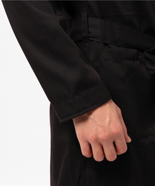 MANGROVE（マングローブ）の「【MANGROVE】TRショールカラーロングガウン（チェスターコート・メンズ・ブラック/ネイビー・LARGE/SMALL/MEDIUM）」の4枚目の写真