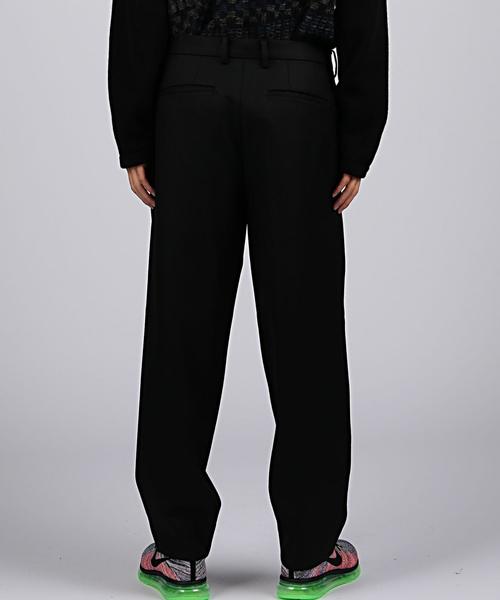 EN ROUTE（アンルート）の「ENR ウールサージ3プリーツパンツ②（その他パンツ・メンズ・ブラック/グレー・1/2/3）」の6枚目の写真