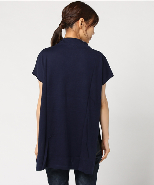 earth music&ecology（アースミュージックアンドエコロジー）の「ボトルネックスリットプルオーバー（ニット/セーター・レディース・グレイッシュベージュ/マスタード/レッド/ネイビー/オリーブ・FREE）」の8枚目の写真