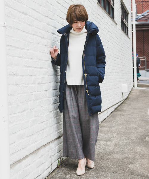 RIVE DROITE（リヴドロワ）の「抜き衿ロングダウンコート（その他アウター・レディース・ネイビー/ベージュ・FREE）」の12枚目の写真