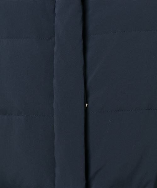 RIVE DROITE（リヴドロワ）の「抜き衿ロングダウンコート（その他アウター・レディース・ネイビー/ベージュ・FREE）」の8枚目の写真