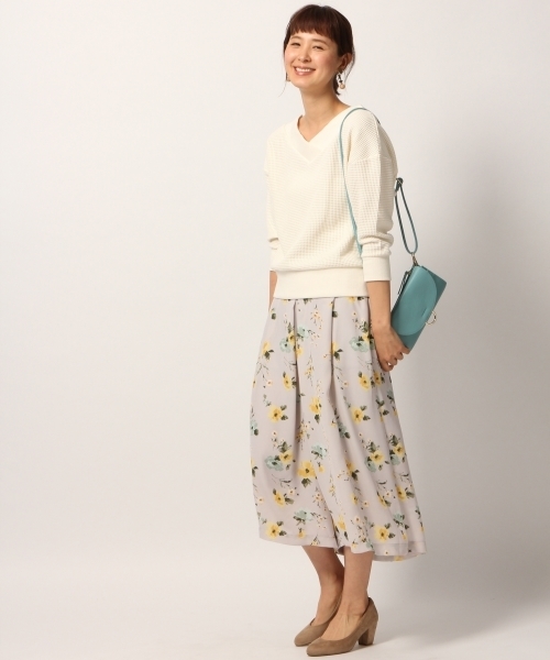 GLOBAL WORK（グローバルワーク）の「フラワーマキシスカーチョ/778599（その他パンツ・レディース・ライトグレー/ネイビー/ホワイト・MEDIUM/SMALL）」の7枚目の写真