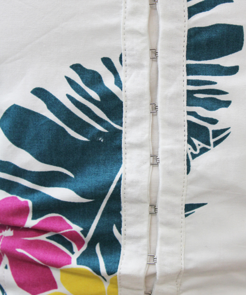 Kastane（カスタネ）の「アロハ柄ビスチェ（その他トップス・レディース・クリーム/ネイビー・FREE）」の8枚目の写真