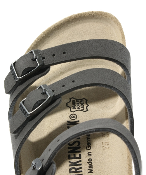 BIRKENSTOCK（ビルケンシュトック）の「■新作・フラットサンダル■KORSICA BF SamtGray (WOMEN)（サンダル・レディース・グレー・35/36/37/38/39）」の5枚目の写真