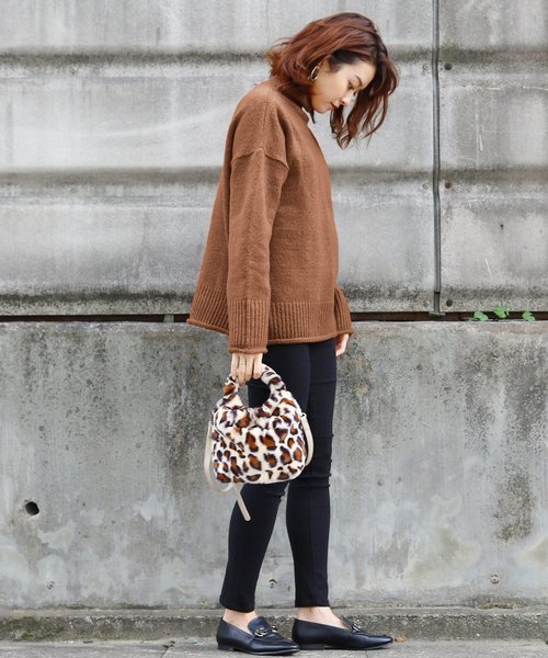 reca（レカ）の「ゆったりボリュームニットトップス（ニット/セーター・レディース・カーキ/ライトブラウン/ベージュ/ダークブラウン・FREE）」の19枚目の写真