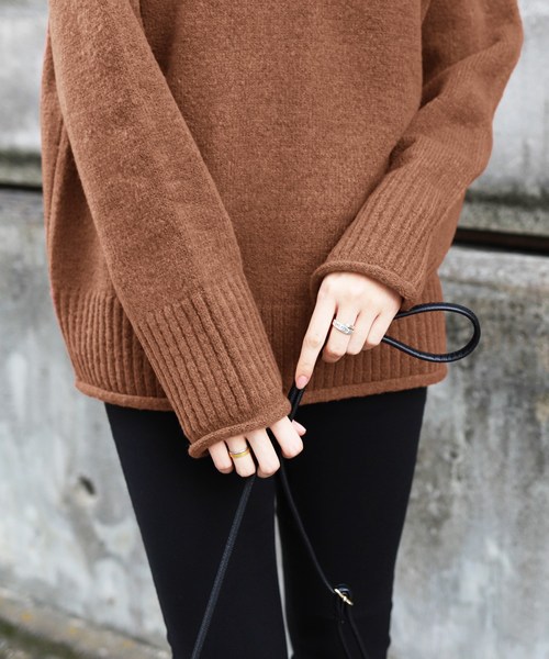 reca（レカ）の「ゆったりボリュームニットトップス（ニット/セーター・レディース・カーキ/ライトブラウン/ベージュ/ダークブラウン・FREE）」の11枚目の写真