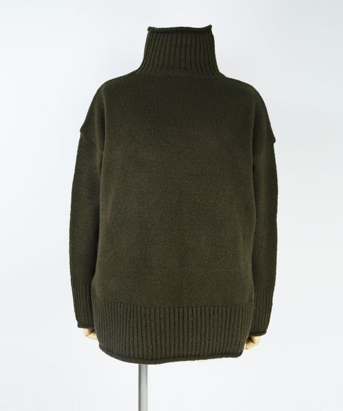 reca（レカ）の「ゆったりボリュームニットトップス（ニット/セーター・レディース・カーキ/ライトブラウン/ベージュ/ダークブラウン・FREE）」の6枚目の写真