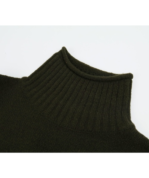 reca（レカ）の「ゆったりボリュームニットトップス（ニット/セーター・レディース・カーキ/ライトブラウン/ベージュ/ダークブラウン・FREE）」の10枚目の写真