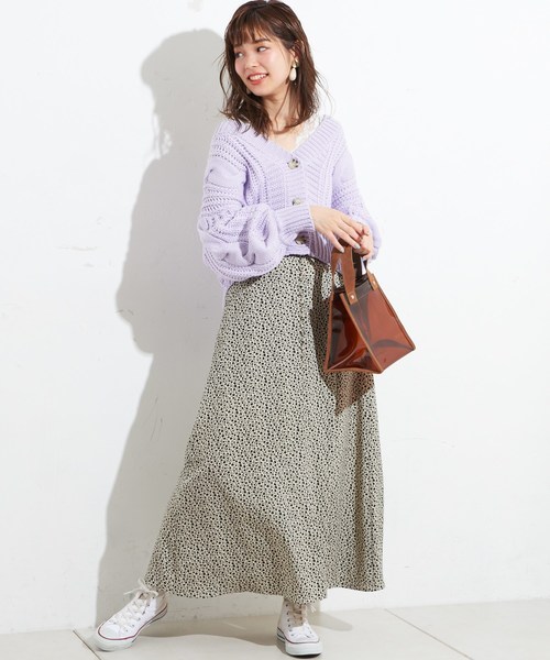 natural couture(ナチュラルクチュール)の「ケーブルショートカーデ(カーディガン/ボレロ・レディース・ベージュ/ブラウン/オフホワイト/オレンジ/ラベンダー・FREE)」の22枚目の写真
