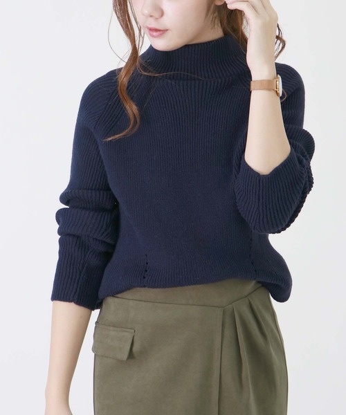 HER CLOSET(ハークローゼット)の「【HERCLOSET】◆WEB限定◆アイレットボトルネックニット(ニット/セーター・レディース・ネイビー/オフホワイト/サックスブルー/ピンク/ラベンダー・M)」の3枚目の写真