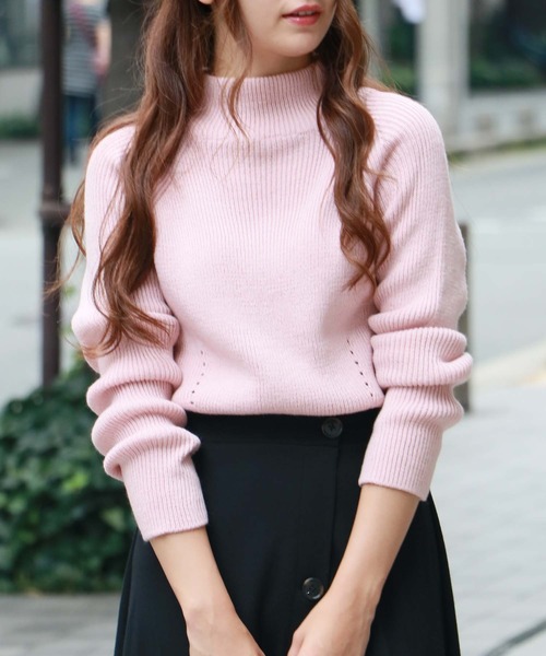 HER CLOSET(ハークローゼット)の「【HERCLOSET】◆WEB限定◆アイレットボトルネックニット(ニット/セーター・レディース・ネイビー/オフホワイト/サックスブルー/ピンク/ラベンダー・M)」の1枚目の写真