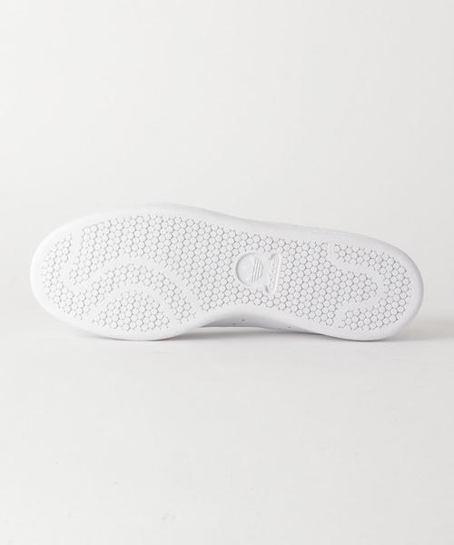 adidas Originals(アディダスオリジナルス)の「<adidas Originals(アディダス)> STAN SMITH GOLD/スタンスミス(スニーカー・メンズ・ホワイト・27cm/25.5cm/26cm/28cm/27.5cm/26.5cm)」の4枚目の写真