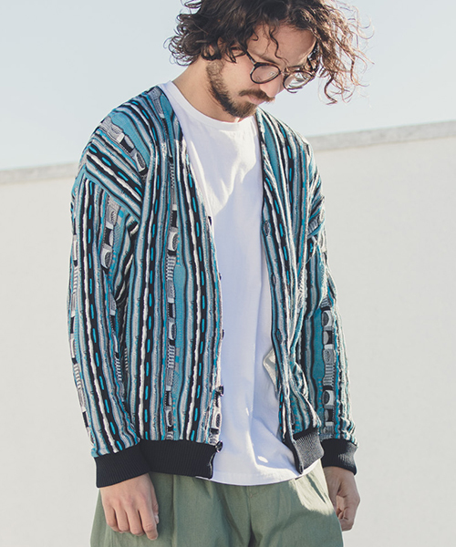 ANGENEHM(アンゲネーム)の「mcg2414-ドルマン変形ストライプカーディガン(カーディガン/ボレロ・メンズ・レッド/ブルー・S/M/L)」の2枚目の写真