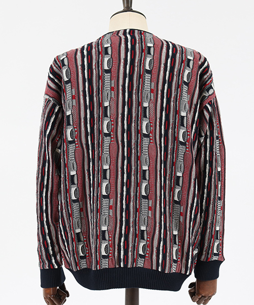 ANGENEHM(アンゲネーム)の「mcg2414-ドルマン変形ストライプカーディガン(カーディガン/ボレロ・メンズ・レッド/ブルー・S/M/L)」の4枚目の写真