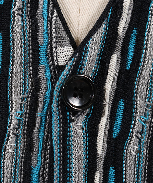 ANGENEHM(アンゲネーム)の「mcg2414-ドルマン変形ストライプカーディガン(カーディガン/ボレロ・メンズ・レッド/ブルー・S/M/L)」の9枚目の写真