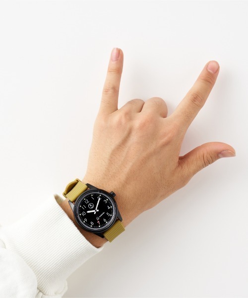 Q&Q(キューアンドキュー)の「Q&Q SmileSolar スマイルソーラー(アナログ腕時計・メンズ・ホワイト/ライトグレー/ネイビー/サックスブルー/ブラック×ホワイト/ダークカーキ/グレー×ホワイト/コバルトブルー/ホワイト×カーキブラウン/ダークネイビー/ホワイト×レッド/グレー系その他/ブラウン系その他・FREE)」の8枚目の写真