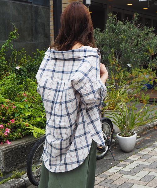 tiptop(ティップトップ)の「CPOビッグシャツ(シャツ/ブラウス・レディース・ベージュ/カーキ/ネイビー/ピンク/イエロー/オフホワイト・FREE)」の12枚目の写真