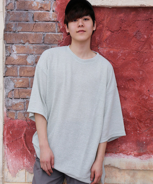 revertical(リバーティカル)の「ワッフル素材 半袖 ビッグシルエット Tシャツ(Tシャツ/カットソー・メンズ・ピンク/グレー/ブルー/ミント/ホワイト/ブラック・L/M)」の4枚目の写真