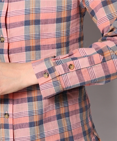 Ray BEAMS(レイビームス)の「○Ray BEAMS / コットンリネン チェックレギュラーシャツ(シャツ/ブラウス・レディース・ダークブラウン/ピンク/ライトブルー・1/0)」の10枚目の写真