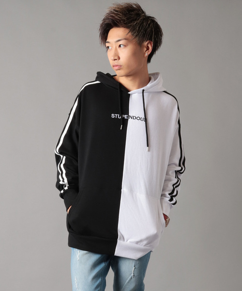 ドールズフロントラインFavorite M4A1モチーフドッキングビッグパーカー ドールズフロントラインFavorite M4A1モチーフドッキングビッグパーカー