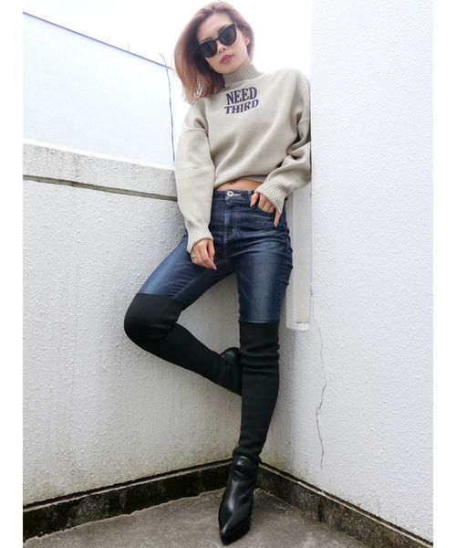 GYDA（ジェイダ）の「NEEDTHIRDタートルショートニットTOPS（ニット/セーター・レディース・オフホワイト/チャコールグレー/ベージュ/ブラック・FREE）」の11枚目の写真