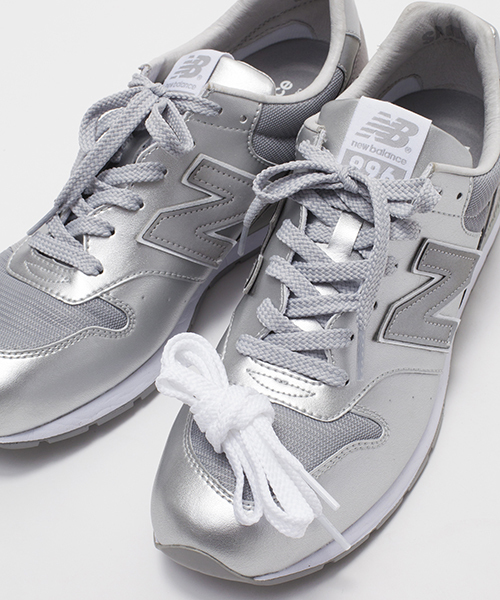 UNITED ARROWS（ユナイテッドアローズ）の「【MENS】UA/BY New Balance別注 996　†（スニーカー・メンズ・シルバー・10/11/9h/7h/9/7/8h/8）」の4枚目の写真