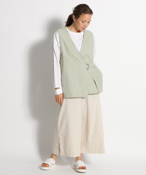 niko and...(ニコアンド)の「麻混タイロッケンベスト(ベスト・レディース・ブラック/ブラウン/オリーブ・MEDIUM/LARGE)」の6枚目の写真