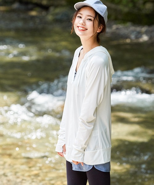 Fashion Letter（ファッションレター）の「長袖ラッシュガードパーカ（ラッシュガード・レディース・ネイビー/ミント/ブラック/ピンク/その他3/パープル/イエロー/グレー/その他1/その他4/ホワイト/その他2・L-XL/M-L）」の2枚目の写真