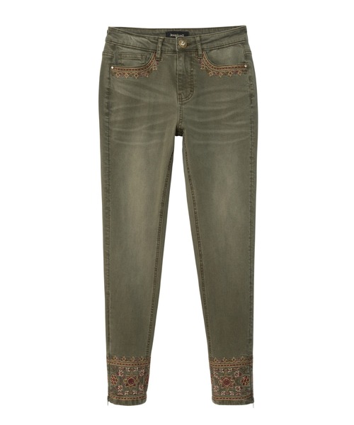 Desigual(デシグアル)の「デニムアンクル BALI(デニムパンツ・レディース・レッド/ブラウン/グリーン・2L/3L/SS/S/M/L/4L)」の12枚目の写真