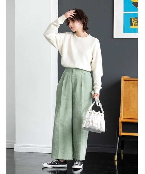 fifth（フィフス）の「センタープレスコーデュロイパンツ（その他パンツ・レディース・ブルー/グリーン/アイボリー・MEDIUM/SMALL）」の3枚目の写真