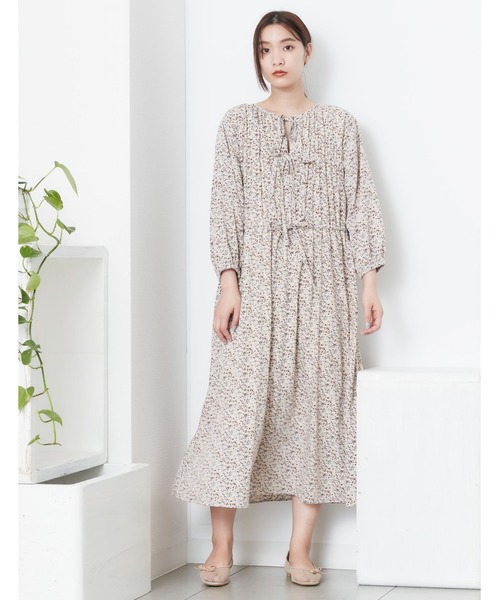 POU DOU DOU(プードゥドゥ)の「シャーリングワンピース(ワンピース・レディース・アイボリー/ブラック・3)」の2枚目の写真