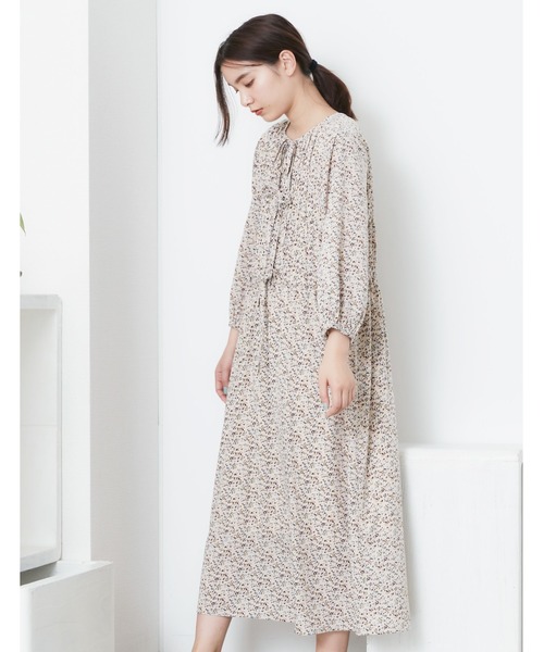 POU DOU DOU(プードゥドゥ)の「シャーリングワンピース(ワンピース・レディース・アイボリー/ブラック・3)」の7枚目の写真