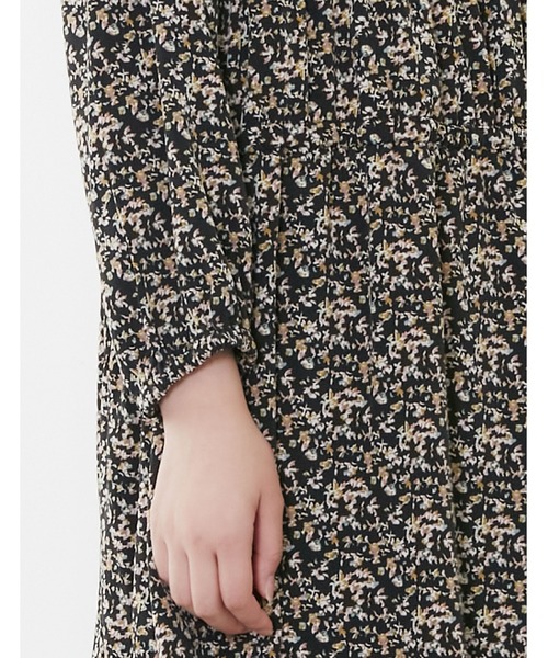 POU DOU DOU(プードゥドゥ)の「シャーリングワンピース(ワンピース・レディース・アイボリー/ブラック・3)」の16枚目の写真