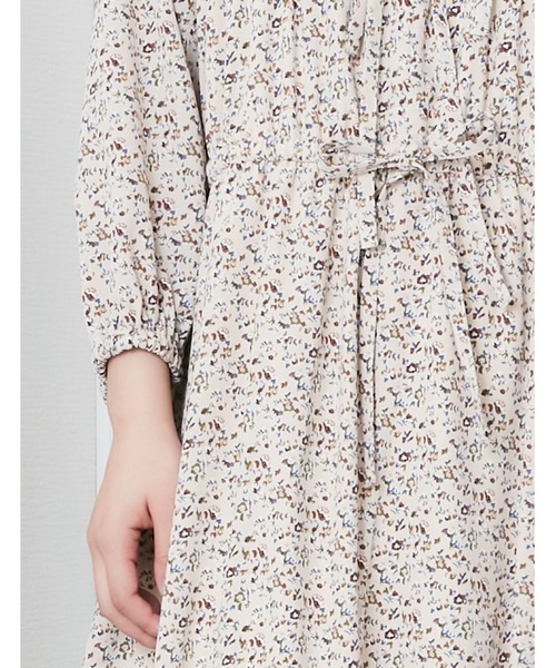 POU DOU DOU(プードゥドゥ)の「シャーリングワンピース(ワンピース・レディース・アイボリー/ブラック・3)」の19枚目の写真