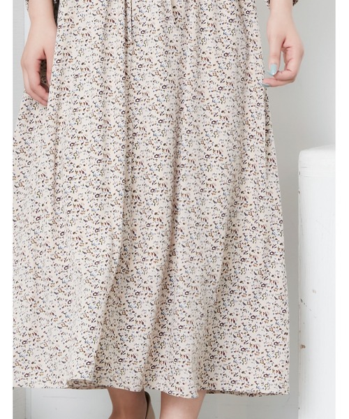 POU DOU DOU(プードゥドゥ)の「シャーリングワンピース(ワンピース・レディース・アイボリー/ブラック・3)」の20枚目の写真