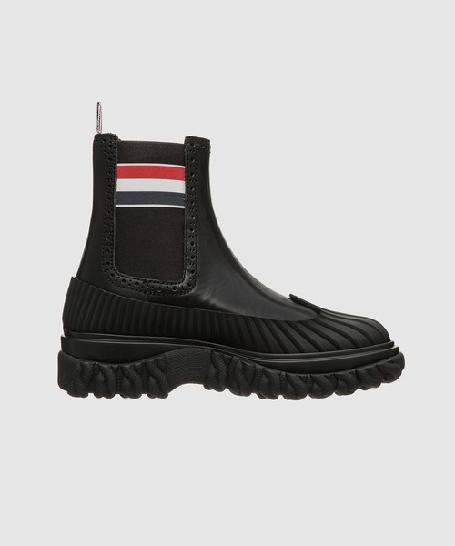 THOM BROWNE（トムブラウン）の「CHELSEA DUCK BOOT W（ブーツ・レディース・ブラック・36/38/37）」の2枚目の写真