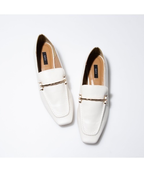 EVOL（イーボル）の「【EVOL】スクエアソフトローファーIQ9453(IT9913)（ローファー・レディース・アイボリー/ベージュ/ブラック/ダークブラウン/ダークベージュ・23.0cm/23.5cm/24.5cm/24.0cm）」の8枚目の写真