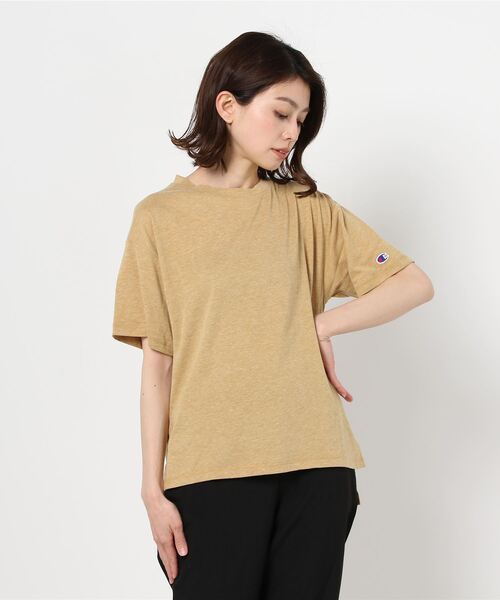 Champion(チャンピオン)の「【Champion/チャンピオン】レディース Tシャツ(Tシャツ/カットソー・レディース・ホワイト/パープル/ダークグリーン/ブラック/ベージュ・MEDIUM/LARGE)」の4枚目の写真