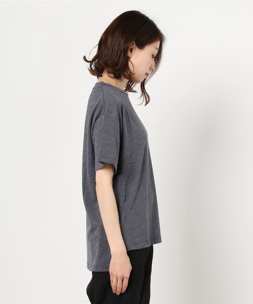 Champion(チャンピオン)の「【Champion/チャンピオン】レディース Tシャツ(Tシャツ/カットソー・レディース・ホワイト/パープル/ダークグリーン/ブラック/ベージュ・MEDIUM/LARGE)」の10枚目の写真