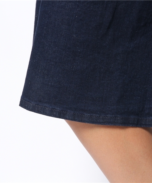 MOUSSY（マウジー）の「High Waist M/SK（デニムスカート・レディース・ダークブルー・1/0/2）」の7枚目の写真