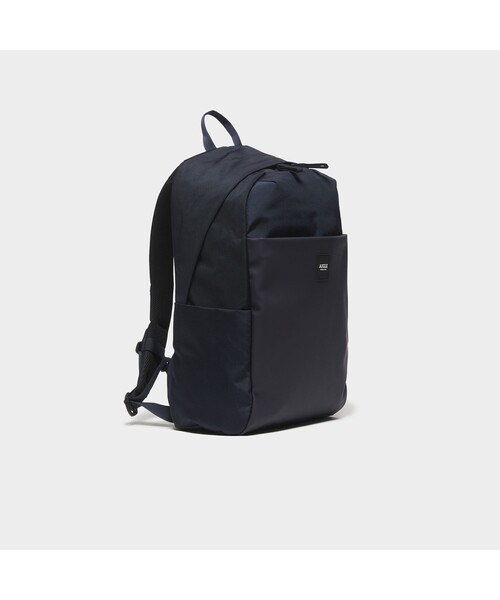 AIGLE(エーグル)の「アーバン バックパック(バックパック/リュック・レディース・ブラック/ダークブルー/モスグリーン/ダークネイビー・FREE)」の15枚目の写真