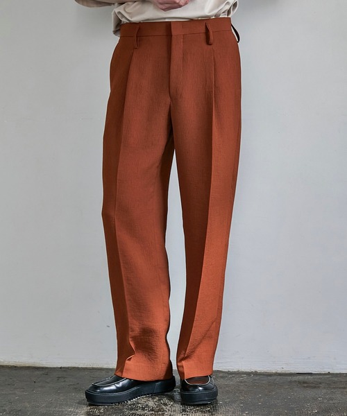 UNITED TOKYO（ユナイテッドトウキョウ）の「クレープワイドスラックス（スラックス・メンズ・ブラック/ブラウン・2/1/3）」の12枚目の写真