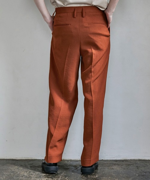 UNITED TOKYO（ユナイテッドトウキョウ）の「クレープワイドスラックス（スラックス・メンズ・ブラック/ブラウン・2/1/3）」の14枚目の写真