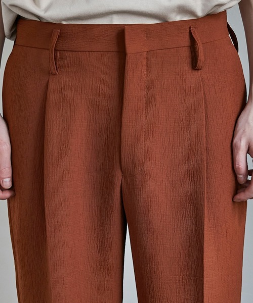 UNITED TOKYO（ユナイテッドトウキョウ）の「クレープワイドスラックス（スラックス・メンズ・ブラック/ブラウン・2/1/3）」の20枚目の写真