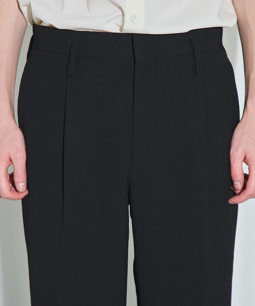 UNITED TOKYO（ユナイテッドトウキョウ）の「クレープワイドスラックス（スラックス・メンズ・ブラック/ブラウン・2/1/3）」の17枚目の写真